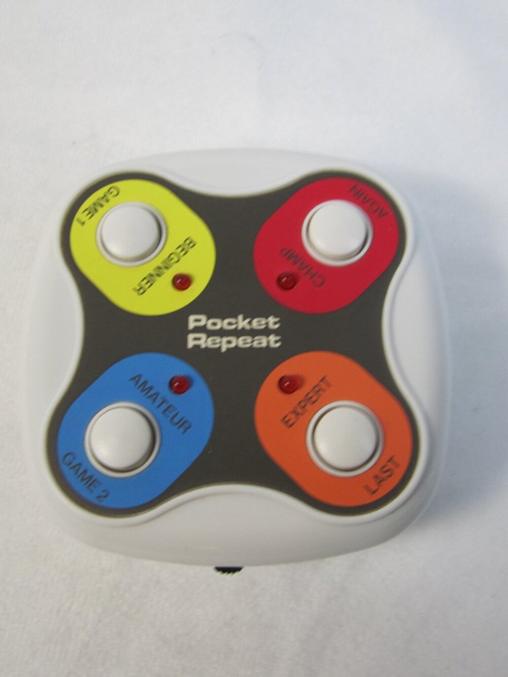 Radio Shack POCKET REPEAT Handheld Vintage Electronic Game - Tested - Works